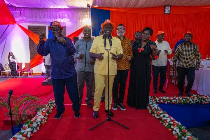 584182420_4204636703138832_6619275215893350983_n